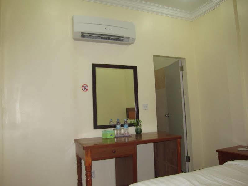 Vinita Guesthouse Пномпень Екстер'єр фото
